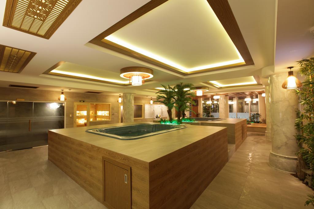 Minh Tam Hotel & Spa 3/2 Ciudad Ho Chi Minh  Exterior foto