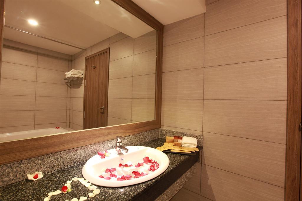 Minh Tam Hotel & Spa 3/2 Ciudad Ho Chi Minh  Exterior foto